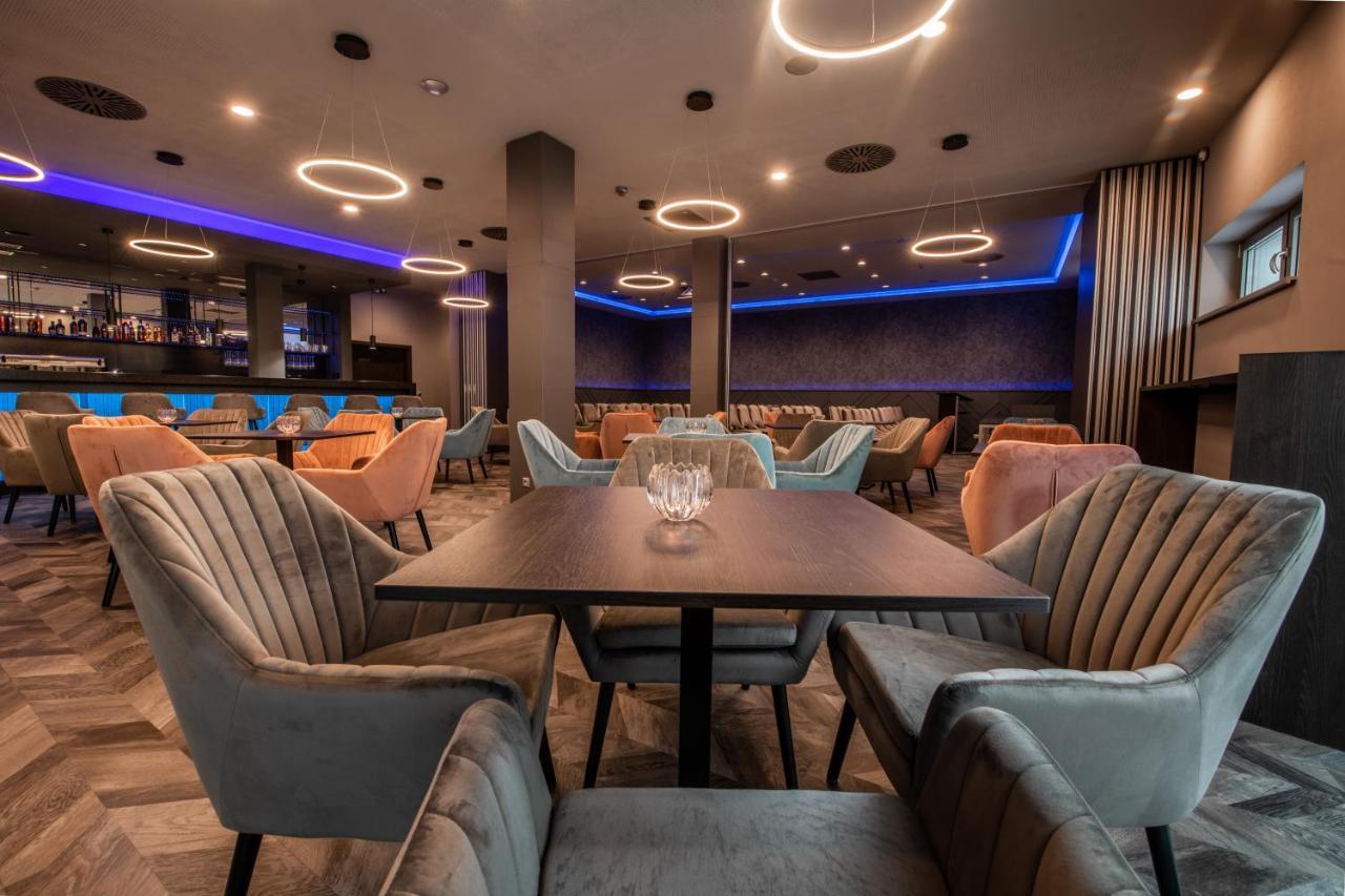 Wellness Hotel Panorama Trenčianske Teplice Екстериор снимка