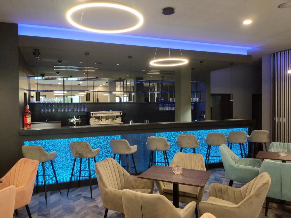 Wellness Hotel Panorama Trenčianske Teplice Екстериор снимка
