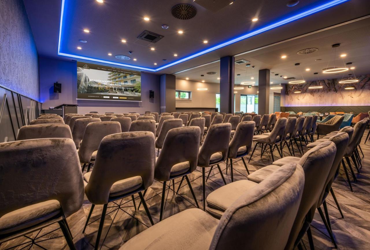 Wellness Hotel Panorama Trenčianske Teplice Екстериор снимка