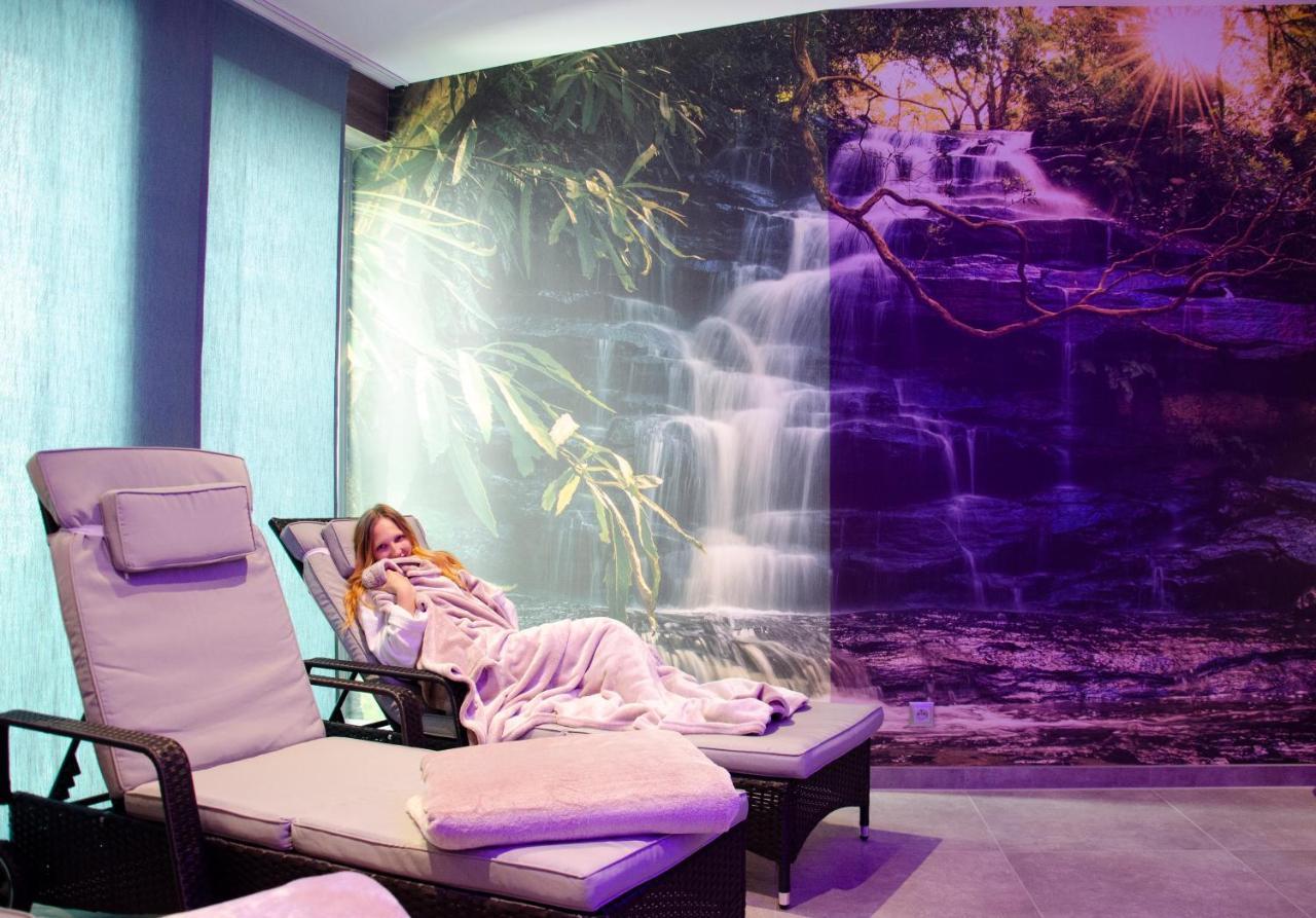 Wellness Hotel Panorama Trenčianske Teplice Екстериор снимка